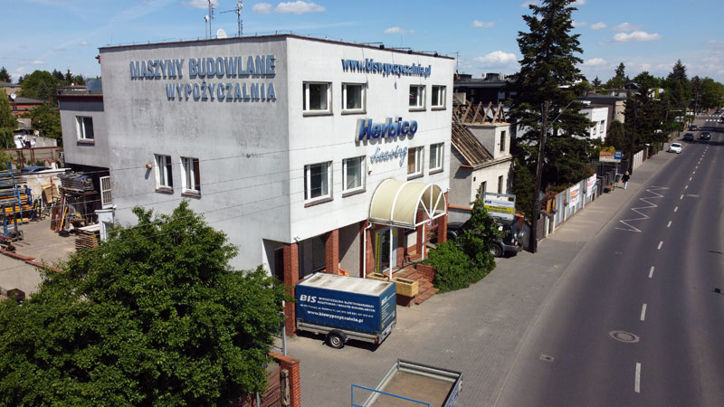 Siedziba firmy BiS Wypożyczalnia w Poznaniu widok z góry - fot dron